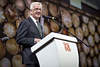 The Prime Minister of the federal state of Baden-Württemberg, Winfried Kretschmann, congratulated STIHL on the company's 90th anniversary at a gala evening at the Theaterhaus in Stuttgart on September 28.